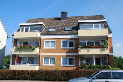 Helle 2-Zimmer-Wohnung mit Balkon in zentraler und ruhiger Lage - WBS-Pflicht!