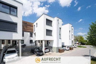 AUFRECHT °FAMILIENTRAUM PUR° Effizientes Reihen(haus) mit Garten & Terrasse – S2