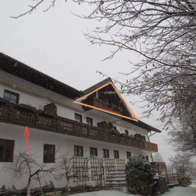 Gemütliche Etagen-Wohnung mit Südbalkon/Bergblick, 2 Bäder, Pkw-Stellplatz nur 1 km Ortsmitte Prien