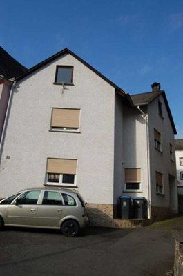 "DAS LÄSST SICH FINANZIEREN - GEMÜTLICHES WOHNHAUS IN IDYLLISCHER MOSELGEMEINDE"