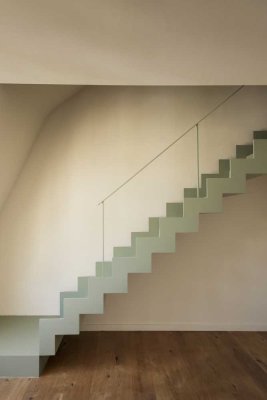 Dachgeschoss-Maisonette mit Designausstattung und 36 m² Dachterrasse