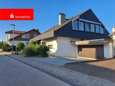 Großes 1-2 Familien-/Mehrgenerationenhaus in begehrter Hanglage
mit wunderschönem Ausblick
