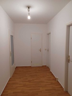 Renovierte 3‑Zimmer Wohnung mit Balkon in Magdeburg-Neu Olvenstedt
