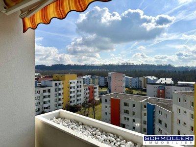 Großzügige 4-Zimmer Wohnung mit Loggia und Fernsicht