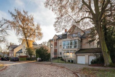 Sanierte, bezugsfreie Maisonettewohnung mit Wintergarten in ruhiger Lage in Wannsee