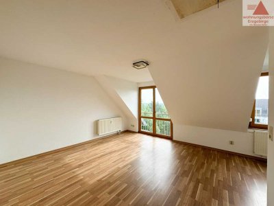 Dachgeschosswohnung im Herzog-Georg-Ring zu vermieten!