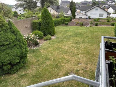 Großzügige 2-Zimmer-Wohnung mit Balkon und Garten in Andernach-Eich