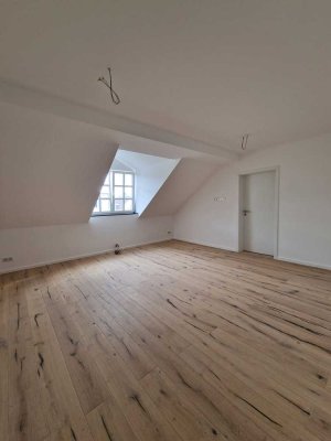 Einzigartige 3,5 Zimmer Wohnung in ruhiger und zentraler Lage