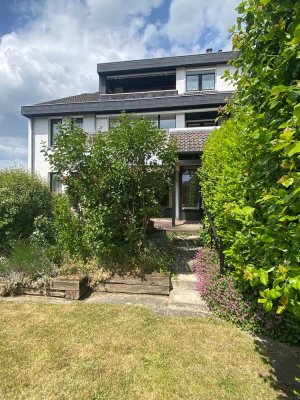 sonnige 4,5-Zimmer Terrassenwohnung mit Gartenzugang in Gehrden