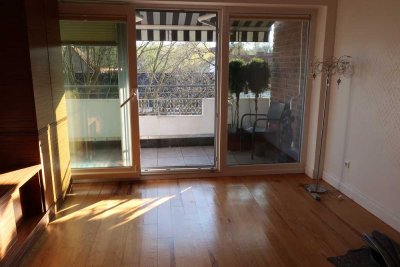 Exklusive 1,5 Zimmer Penthousewohnung für Single mit großer Dachterrasse