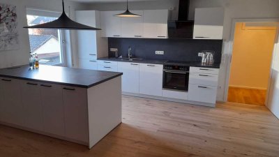 Helle 4-Zimmer Wohnung in Marktoberdorf, ca.116qm Wohnfläche, EBK, Balkon, Hans-Weber-Str.