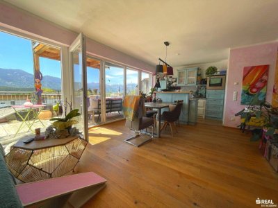 Moderne Terrassenwohnung oberhalb von Seeboden - großzügige Panoramaterrasse!
