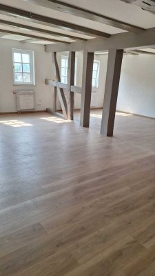 Charmante 4-Zimmer-City-Wohnung – frisch renoviert und bezugsbereit in Eppingen