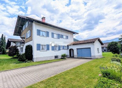 Traumhaftes Haus in Hittisau: 250 m² Wfl., Garten, Balkon &amp; Garage für € 650.000,- !