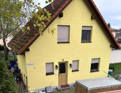 Freistehendes, z.Zt. vermietetes Einfamilienhaus in Zentrumsnähe