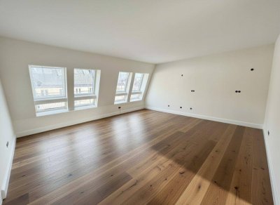 TOP-Dachgeschosswohnung im generalisierten Altbau! ERSTBEZUG!