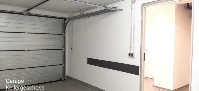 Neubaugebiet - Flachdach! 6 Zimmer, Garage, Dachterrasse, Terrasse, EBK