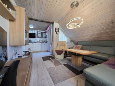 Dachgeschosswohnung mit Dachterrasse in Wolfschlugen