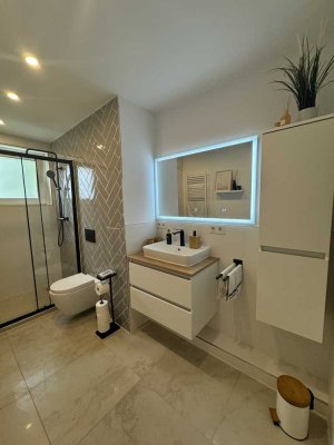 Helle 4-Zimmer-Wohnung mit Balkon, neuer Küche & modernisiertem Bad in Twischlehe