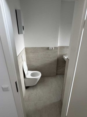 kernsanierter Altbauwohnung – Erstbezug am Gerlingplatz 6 in Essen