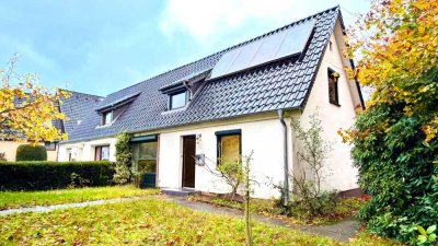 Doppelhaushälfte nahe am See mit Baumöglichkeiten