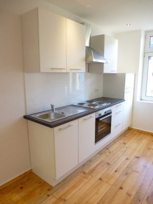 Helle 2 ZKB Wohnung in Saarbrücken mit Einbauküche