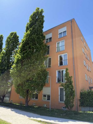 Scharnhauser Park - Bestlage direkt am Park inkl. Einzelgarage