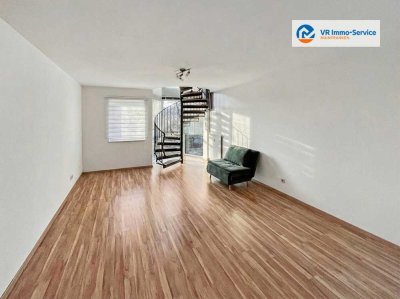 Charmante, sanierte Maisonettewohnung mit EBK und Stellplatz – sofort bezugsfrei!