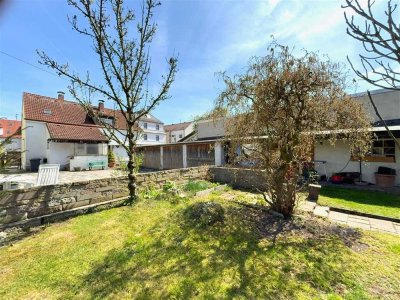 Einfamilienhaus mit zwei Wohneinheiten und Baupotenzial