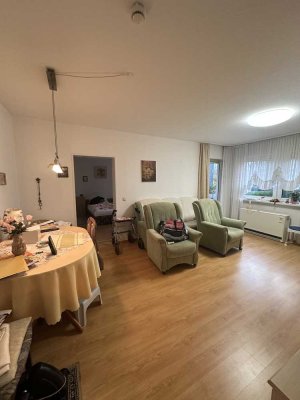 Helle 2 Zimmer Wohnung mit Balkon | E-Horst