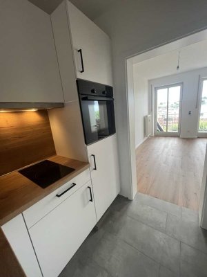 Erstbezug nach Sanierung - 1-Zimmerapartment mit Fernblick