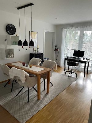 Barrierefreie 2-Zimmer Wohnung mit Sonnenterrasse und Privatgarten im EG