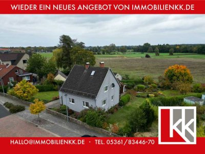 Zwischen Feld und Freiheit – Einfamilienhaus mit Charme und Entwicklungspotenzial in Brechtorf
