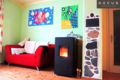 ZWEIWOHNUNGS-KOMBI MIT FÜNF ZIMMERN UND BALKON