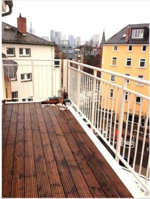 Stilaltbau - 4 Zimmer auf der Bergerstr / Merianplatz ! Grosser Balkon