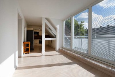 Charmante 2,5-Zimmer-Wohnung in Düsseldorf-Oberkassel mit Balkon