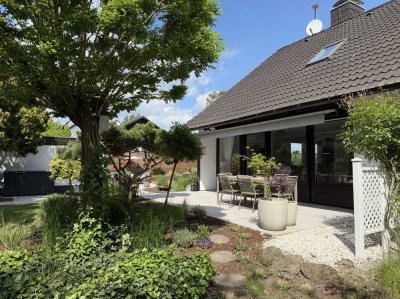 RESERVIERT: Freistehendes Einfamilienhaus mit großem Garten - Ohne Makler