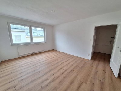 360° TOUR / Erstbezug nach Adaptierung: Helle, zentral begehbare, moderne 3-Zimmer-Neubauwohnung