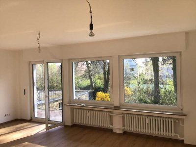 Erstbezug nach Sanierung 4 Zimmer Süd-Balkon Garage Köln-Ostheim