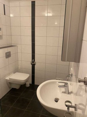 Ansprechende 3,5-Zimmer-Wohnung mit Terrasse und EBK in Norath