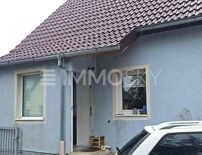 Einfach ABER preiswert! Gemütliche Haushälfte samt Eigengarten