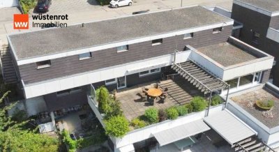 Traumhafter Ausblick! Terrassenwohnung/ Penthouse mit 2 Garagen und 2 separaten Eingängen