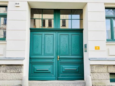 Hübsche 2-Zimmer-Wohnung im sanierten Altbau! Solide-Rendite von 3,89 % ab 2026 möglich!