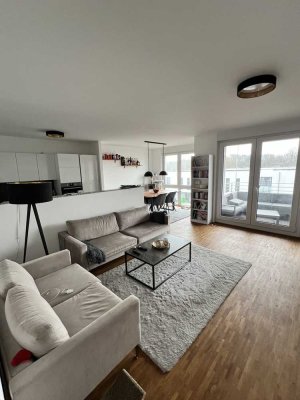 Geräumige 3-Zimmer Wohnung in ruhiger Lage mit Balkon und Einbauküche