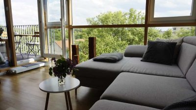Sonnige Süd-Dachterrassenwohnung am Luitpoldpark im Grünen
