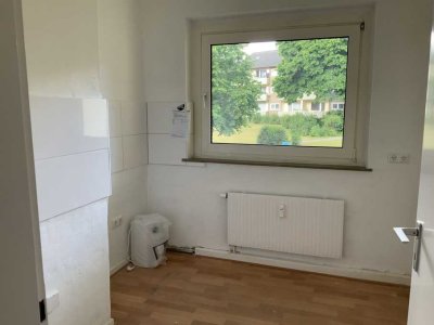 Hier kann man alt werden: Frisch renovierte 2-Zimmer-Wohnung!