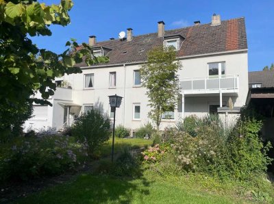 Freistehendes 8-Fam.-Haus mit Garagen in Gelsenk.-Ückendorf / Grenze Bochum-Wattenscheid