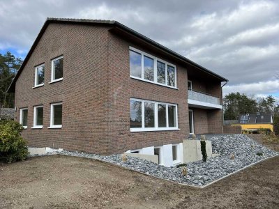 Schöne sanierte Dachgeschoss-Wohnung mit sechs Zimmern und Balkon Bokel