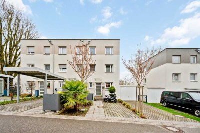 Stilvolles Reihenhaus mit Garten und Dachterrasse