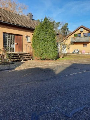 Familienfreundliches Einfamilienhaus mit Potential  in Stutensee